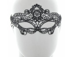 Маска черная ажурная