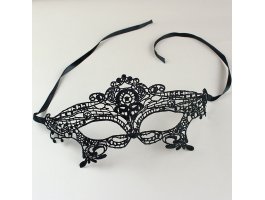 Черная ажурная маска-foto2