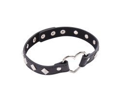 Ошейник с сердечком на заклепках в форме ромбов-foto2