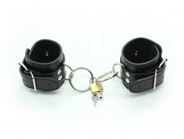 Черные BDSM наручники с замком-foto4