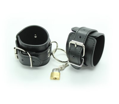 Черные BDSM наручники с замком Черные BDSM наручники с замком