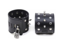 Стильные BDSM наручники с шипами на замках-foto2