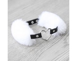 Пушистый белый ошейник с сердечком-foto2