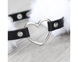 Пушистый белый ошейник с сердечком-foto3